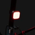 Feu arrière à LED rechargeable – Image 2